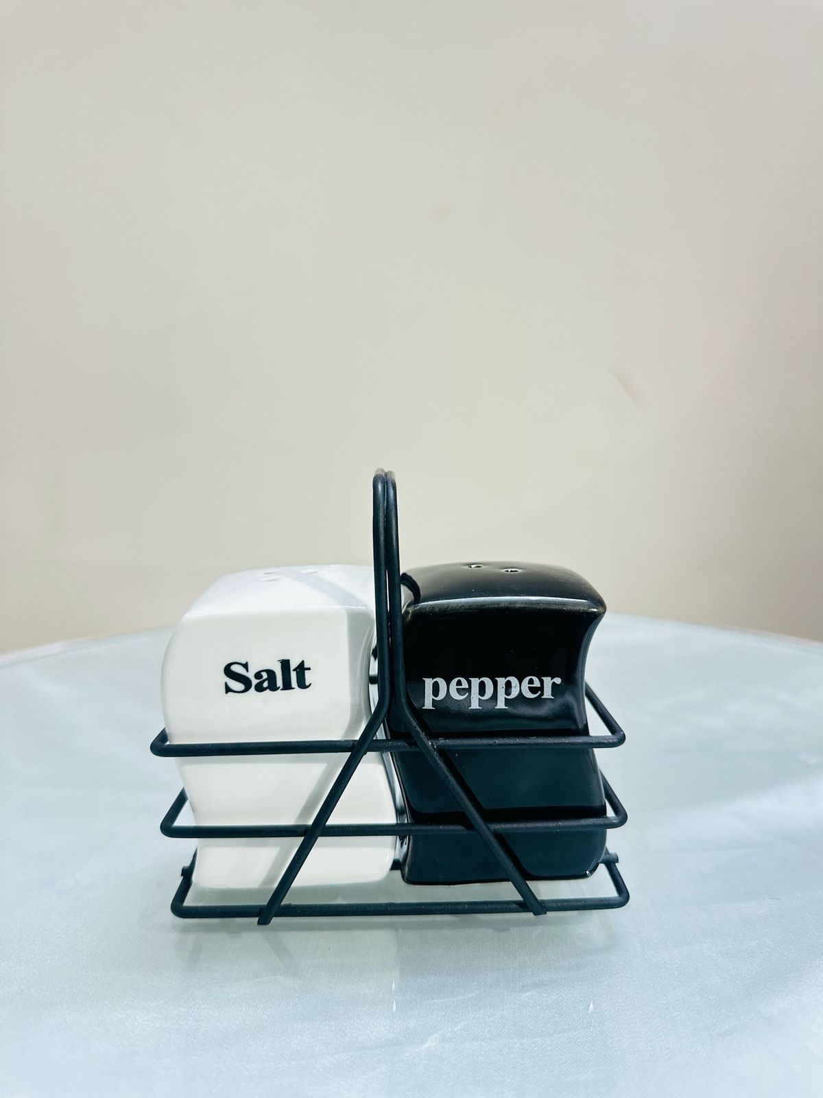 2 Pcs Salt Pot with Metal Rack