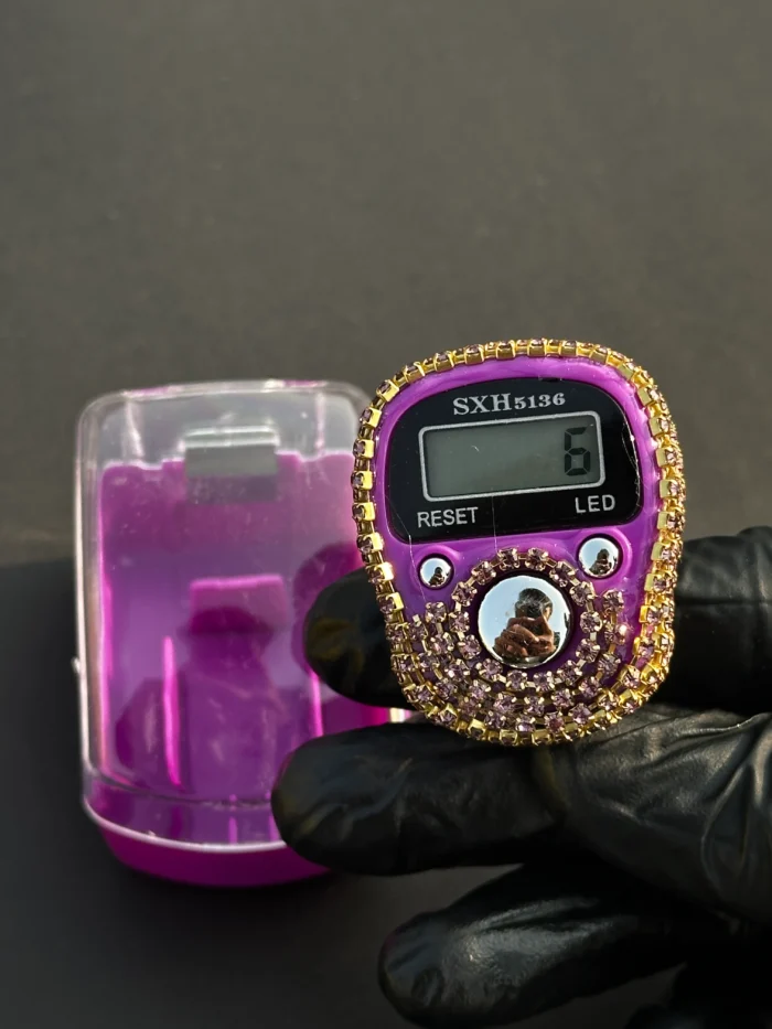 Elegant Digital Finger Counter with LED Light - Perfect Gift - Image 5