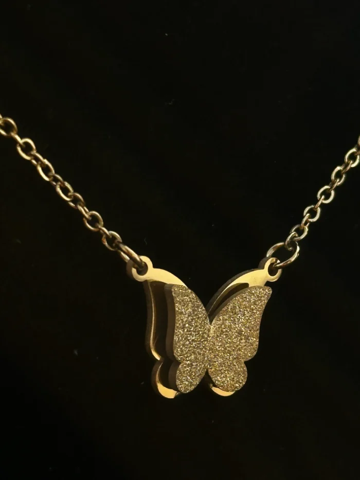 Elegant Double Butterfly Gold Necklace for Women - Image 6