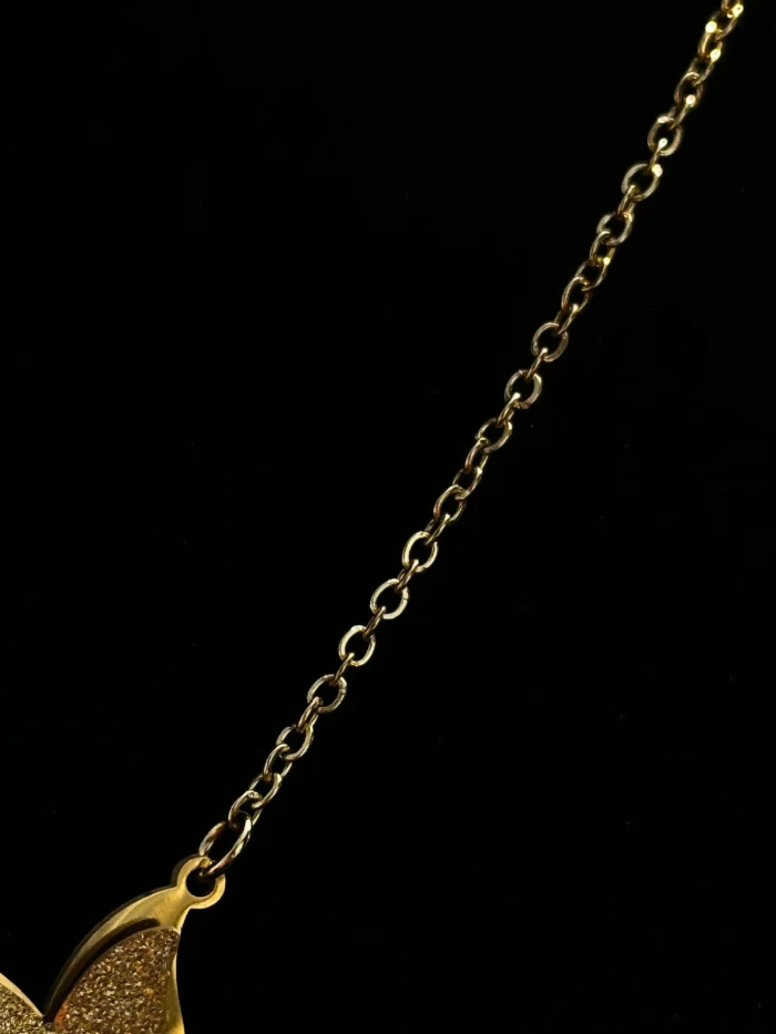 Elegant Double Butterfly Gold Necklace for Women - Image 5